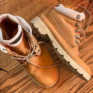 Timberlands boys size 7
